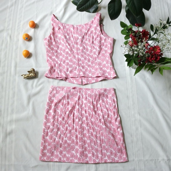 Vintage pink floral two piece skirt and sleeveless top set - Picture 6 of 7